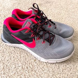 Nike Womens Metcon 3 Never Worn
